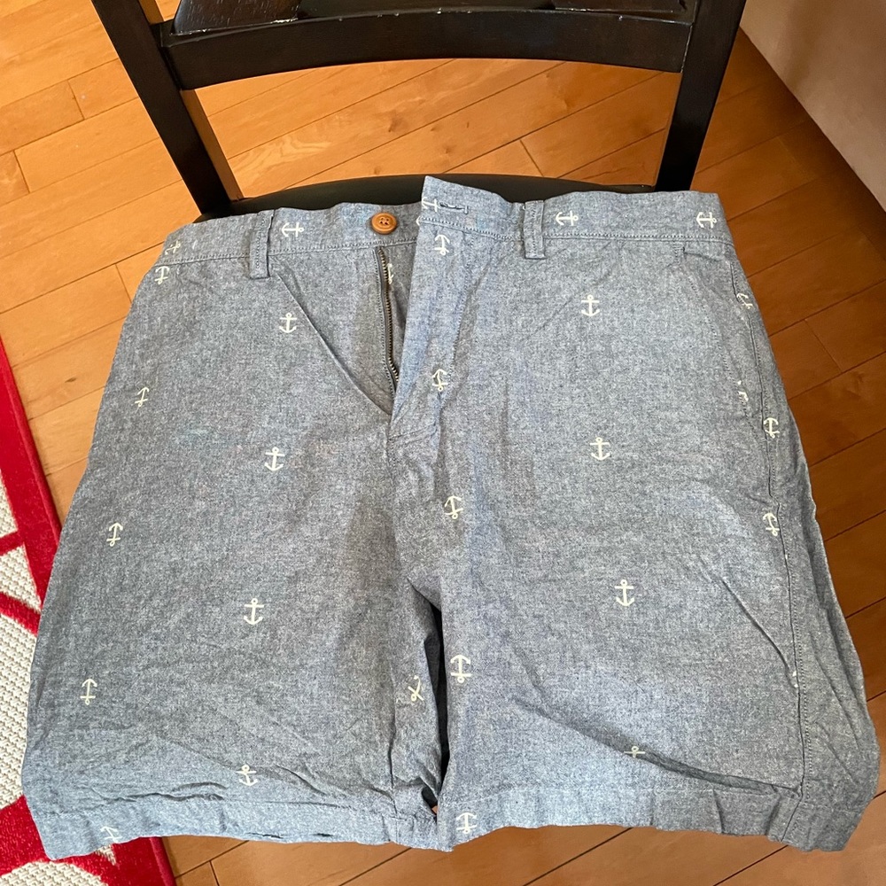 J Crew shorts gramercy with anchors size 33 w